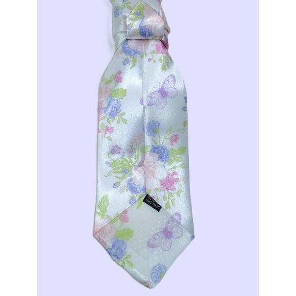 Handmade Vintage Tie Necklace Pastel Floral RMN Pearl Beads Upcycled Butterfly - Picture 7 of 14